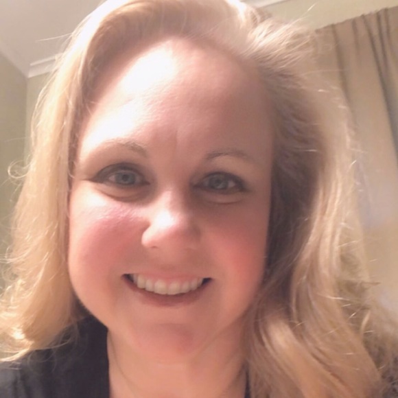 Meet your Posher, Kelly - Picture 1 of 1